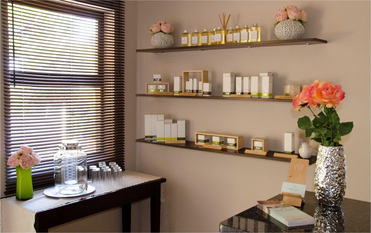 Three Oaks And An Aloe Boutique Hotel Hartbeespoort