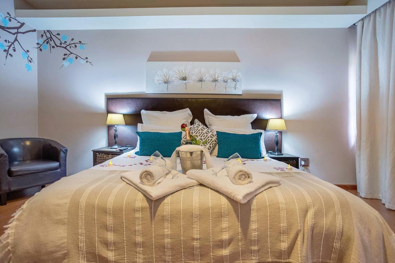 Three Oaks And An Aloe Boutique Hotel 4*